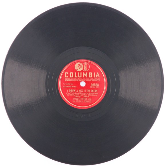 Horace Heidt, I Threw A Kiss In The Ocean/Little Bo-Peep 1942 10" 78 rpm Record - Picture 2 of 9